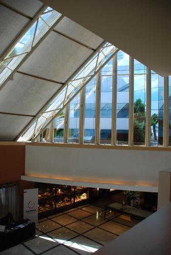 Lobby, Southern Sun OR Tambo International Airport in Johannesburg Lobby, Southern Sun OR Tambo International Airport in Johannesburg