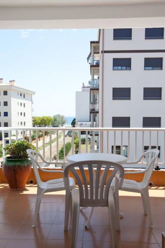 Terraza/balcón, Hotel Montana by Bossh! Hotels in Roses Terraza/balcón, Hotel Montana by Bossh! Hotels in Roses