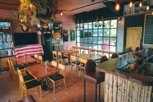 Pub/Lounge, Tobacco Village in Meinong Negyed Pub/Lounge, Tobacco Village in Meinong Negyed