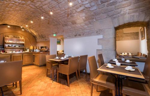 Food and beverages, Lautrec Opera in 2nd - Louvre - Bourse Food and beverages, Lautrec Opera in 2nd - Louvre - Bourse