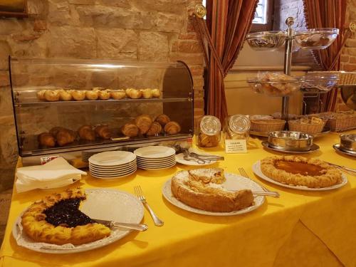 طعام و مشروبات, Hotel Fonte Cesia in تودي طعام و مشروبات, Hotel Fonte Cesia in تودي