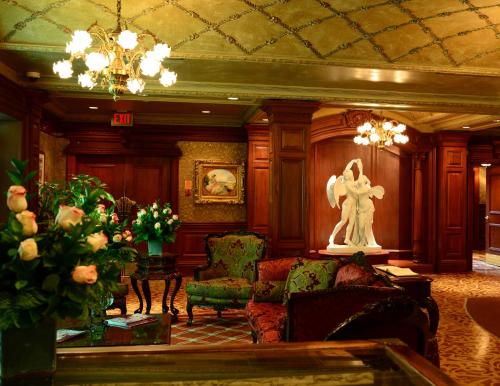 ล็อบบี้, ปริ้นซ์ ออฟ เวลส์ (Prince of Wales) in ทะเลสาบไนการ่า (ON) ล็อบบี้, ปริ้นซ์ ออฟ เวลส์ (Prince of Wales) in ทะเลสาบไนการ่า (ON)