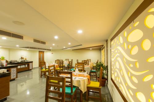 Restaurant, Viva Hotel in Madgaon Restaurant, Viva Hotel in Madgaon