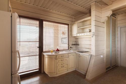 This photo about Richard shared on HyHotel.com