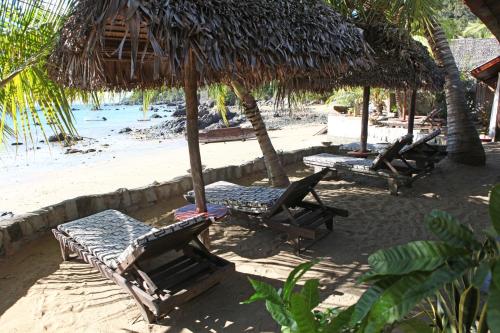 Beach, Chez Yolande in Nosy Ambariovato Beach, Chez Yolande in Nosy Ambariovato