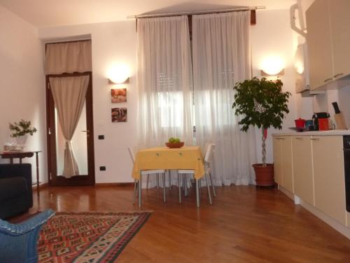 Monza Parco Apartment in Biassono Monza Parco Apartment in Biassono