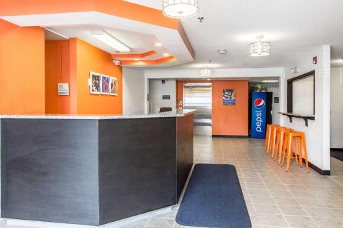 大堂, 俄亥俄斯特里茨波洛6號汽車旅館 (Motel 6-Streetsboro, OH) in 斯崔特斯柏羅 (OH) 大堂, 俄亥俄斯特里茨波洛6號汽車旅館 (Motel 6-Streetsboro, OH) in 斯崔特斯柏羅 (OH)