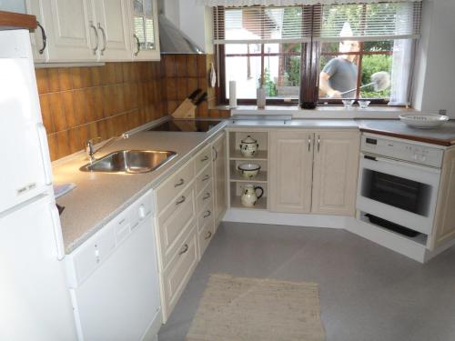 cuina, Lille Degnbøl Holiday House in Hjorring cuina, Lille Degnbøl Holiday House in Hjorring