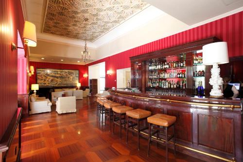 Bar/lounge, Hotel De La Paix in Lugano Bar/lounge, Hotel De La Paix in Lugano