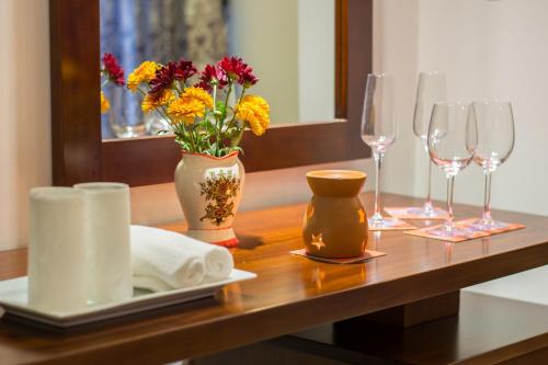 Facilities, Ceyloni City Hotel in Kandy Facilities, Ceyloni City Hotel in Kandy