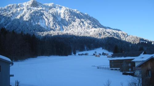 สภาพแวดล้อมโดยรอบ, Haus Mittagspitze in พลัทซ์ สภาพแวดล้อมโดยรอบ, Haus Mittagspitze in พลัทซ์