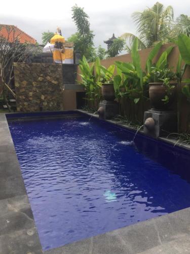 Swimming pool, Surya Guest House Sanur near Bundaran Renon Swimming pool, Surya Guest House Sanur near Bundaran Renon