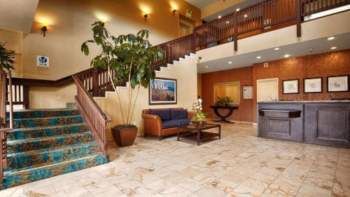 Lobby, Pacifica Lighthouse Hotel Trademark Collection by Wyndham in Pacifica Lobby, Pacifica Lighthouse Hotel Trademark Collection by Wyndham in Pacifica