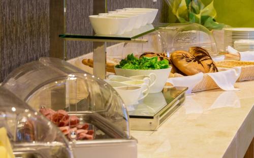 Đồ ăn và thức uống, ibis Styles Ulaanbaatar near Sân bay Ulan Bator Đồ ăn và thức uống, ibis Styles Ulaanbaatar near Sân bay Ulan Bator