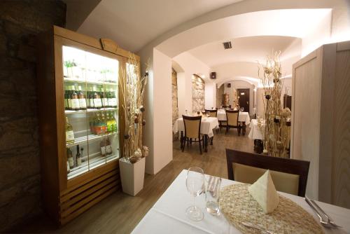 Restaurant, Wellness Hotel Gondola in Plzen Restaurant, Wellness Hotel Gondola in Plzen