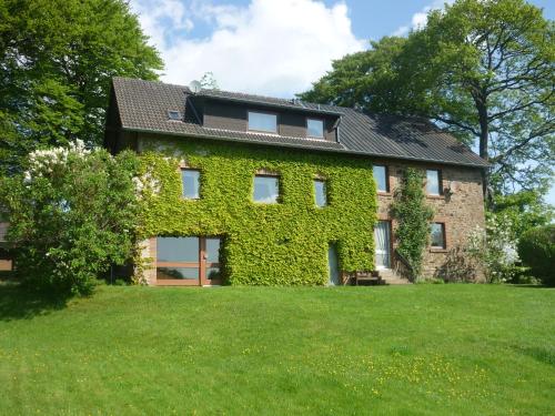Ulaz, Ferienhaus Gisela in Hellenthal-Hahnenberg Ulaz, Ferienhaus Gisela in Hellenthal-Hahnenberg
