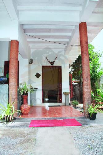 Lobby, Airport Tourist Hostel in Negombo Lobby, Airport Tourist Hostel in Negombo