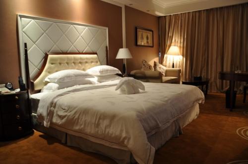 This photo about Country Garden Phoenix Hotel He Xian shared on HyHotel.com