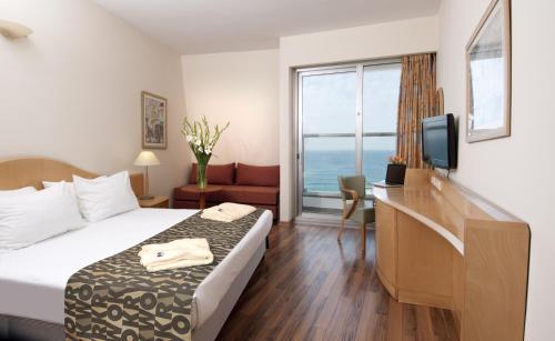 This photo about Harlington Hotel shared on HyHotel.com