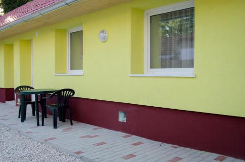 Näkymä ulkoa, CSONGRADI VENDEGVARO Apartmanok, Szarka haz in Csongrád Näkymä ulkoa, CSONGRADI VENDEGVARO Apartmanok, Szarka haz in Csongrád