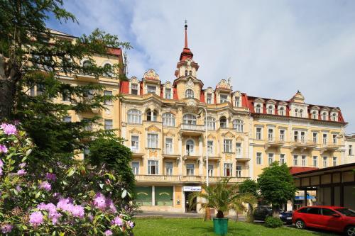 This photo about Hotel Fontana shared on HyHotel.com