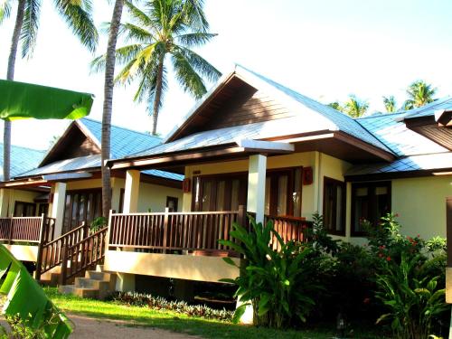 Entrance, Phangka Paradise Resort in Taling Ngam Entrance, Phangka Paradise Resort in Taling Ngam