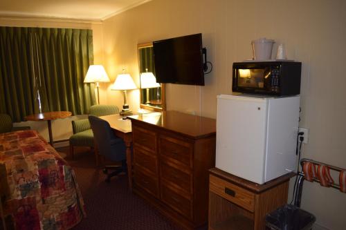 Economy Inn in Taylorville (IL) Economy Inn in Taylorville (IL)