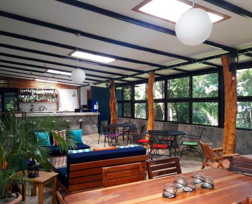 Pub/Lounge, Xalli Beach Hotel in Altagracia Pub/Lounge, Xalli Beach Hotel in Altagracia