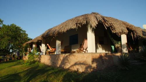 Paraiso do Caju House Hostel
