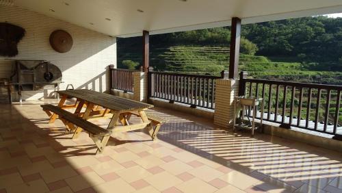 Erkély/terasz, Emoonten Homestay in Shanzhi negyed Erkély/terasz, Emoonten Homestay in Shanzhi negyed