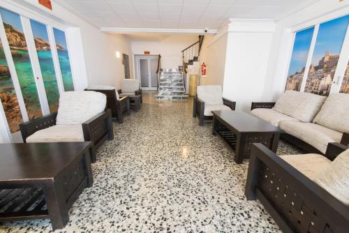 로비, azuLine Hotel S'Anfora & Fleming in 이비자 로비, azuLine Hotel S'Anfora & Fleming in 이비자
