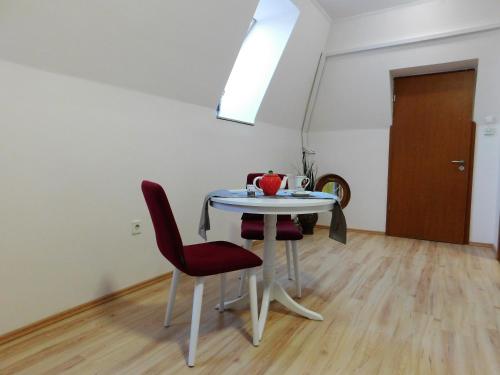 Palvelut, Tulipan Apartman in Balatonalmádi Palvelut, Tulipan Apartman in Balatonalmádi
