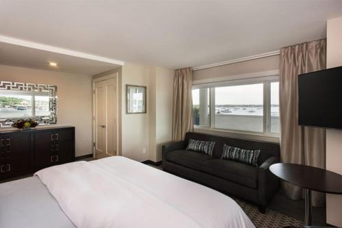 在meiguo.com看到的Knickerbocker Yacht Hotel的介绍图片