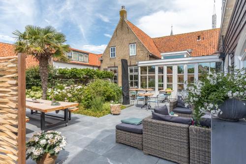 Balcony/terrace, De Herberg Appartementen in Schouwen-Duiveland Balcony/terrace, De Herberg Appartementen in Schouwen-Duiveland