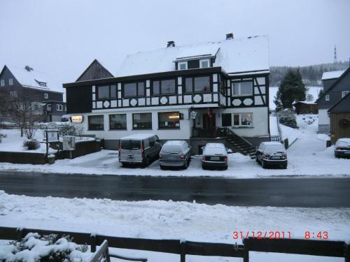 Gasthof Haus Hubertus in วินเทอร์เบิร์ก Gasthof Haus Hubertus in วินเทอร์เบิร์ก