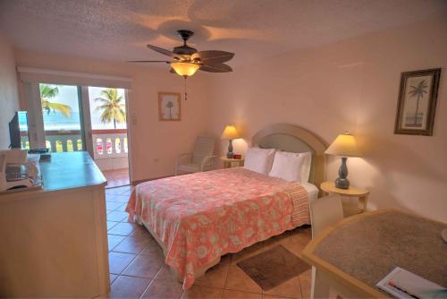 Gjesterom, Luquillo Sunrise Beach Inn in Luquillo Gjesterom, Luquillo Sunrise Beach Inn in Luquillo