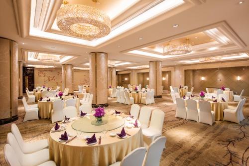 Restaurang, Xinqiao Hotel in Hangzhou Restaurang, Xinqiao Hotel in Hangzhou