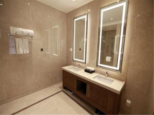 This photo about All-legend Resort shared on HyHotel.com