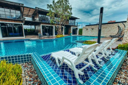 This photo about Mawadee Island Resort Cha-am shared on HyHotel.com