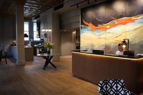 มิสซิส แบงก์ โฮเต็ล (Mrs Banks Hotel) in แพดดิงตัน มิสซิส แบงก์ โฮเต็ล (Mrs Banks Hotel) in แพดดิงตัน