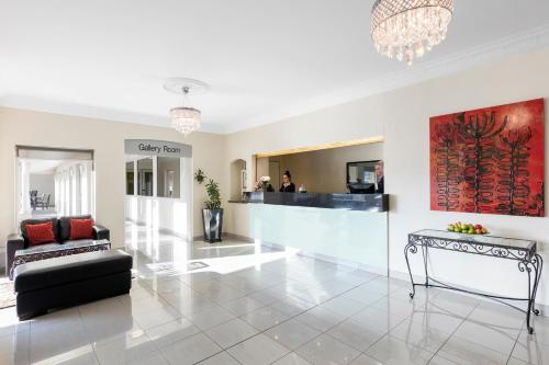 Lobby, Mercure Wagga Wagga in Wagga Wagga Lobby, Mercure Wagga Wagga in Wagga Wagga