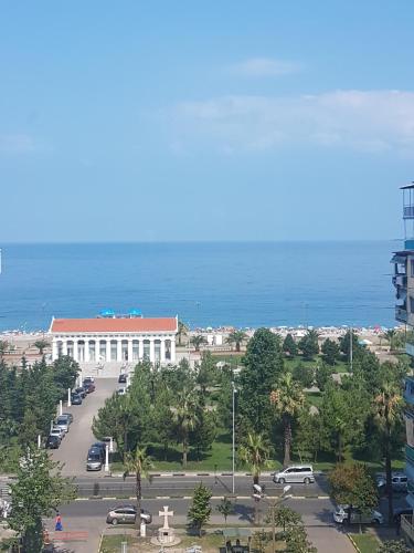 Apartment on Khimshiashvili 11A
Apartment on Khimshiashvili 11A