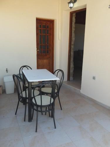 Heracles Traditional Cretan Houses