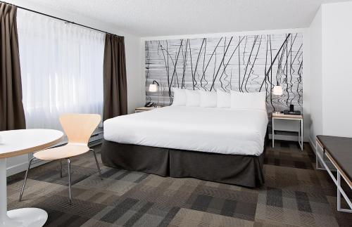 Coast Canmore Hotel & Conference Centre in Canmore (Alberta) Coast Canmore Hotel & Conference Centre in Canmore (Alberta)