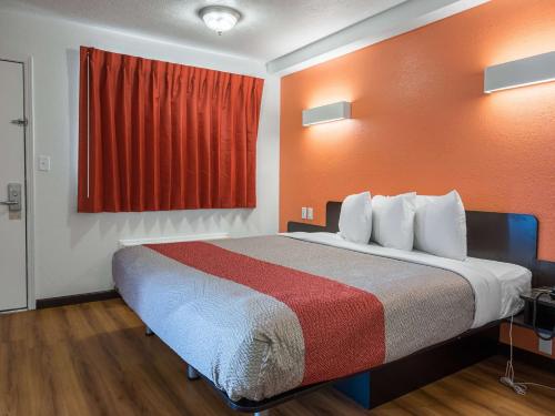 在meiguo.com看到的Motel 6 Columbus OSU的介绍图片