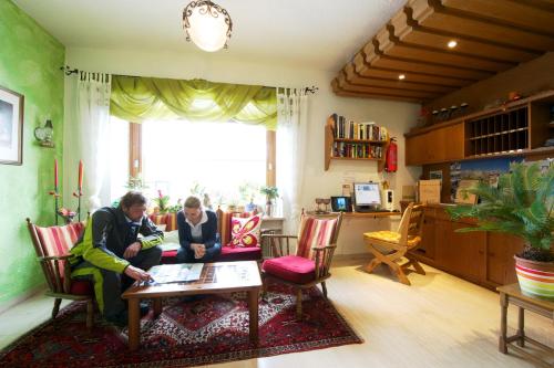 Vestíbulo, Simone's Platzerl - inklusive taglichem freien Eintritt Tauern Spa - nur 5 Gehminuten, Sommerkarte, in Kaprun Vestíbulo, Simone's Platzerl - inklusive taglichem freien Eintritt Tauern Spa - nur 5 Gehminuten, Sommerkarte, in Kaprun