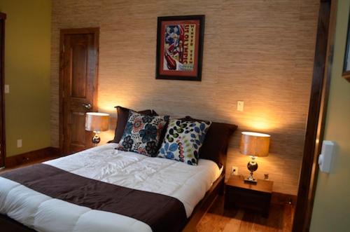 在meiguo.com看到的Torchlight Inn的介绍图片