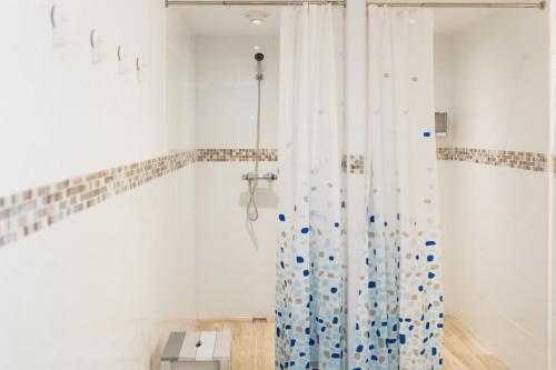 This photo about Singular Hostel By Eurotels - Albergue Juvenil shared on HyHotel.com