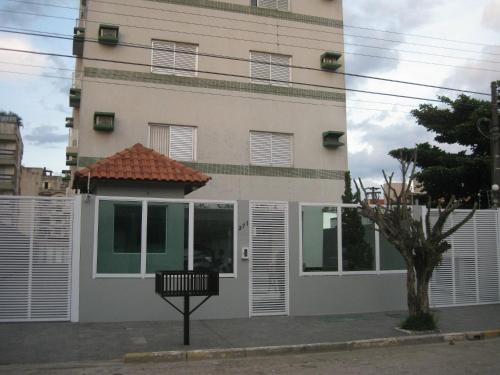 Edificio Casa Blanca in Guaruja Edificio Casa Blanca in Guaruja