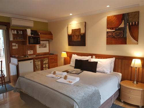 Adamsons Riverside Accommodation in Margaret River Adamsons Riverside Accommodation in Margaret River